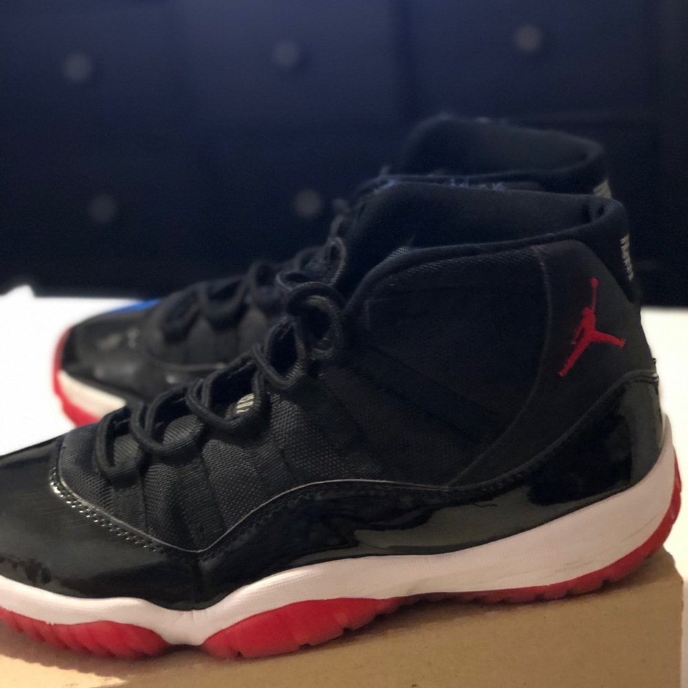 Jordan 11 Retro Bred